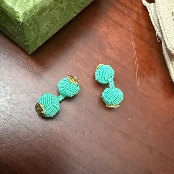 Brand new with box Gucci Green interlocking rope Knot cuff links main image 6